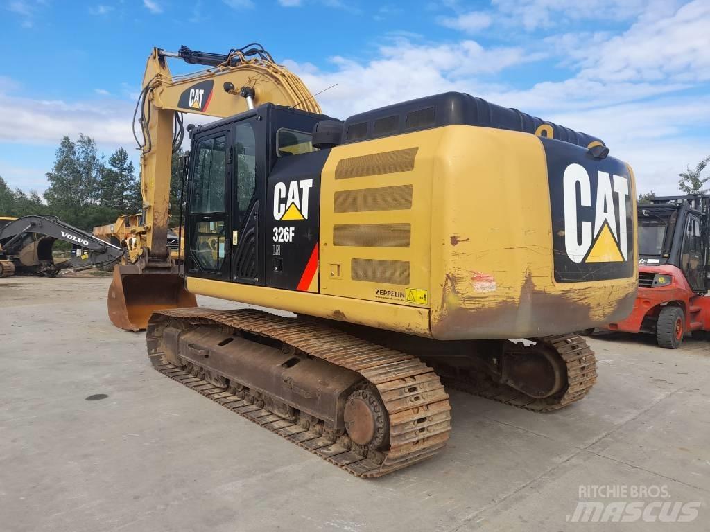 CAT 326 F Гусеничні екскаватори