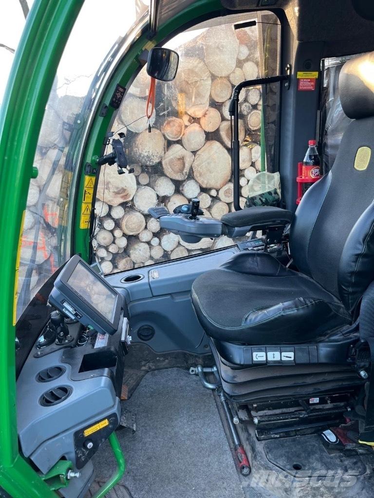 John Deere 1510G Форвардери