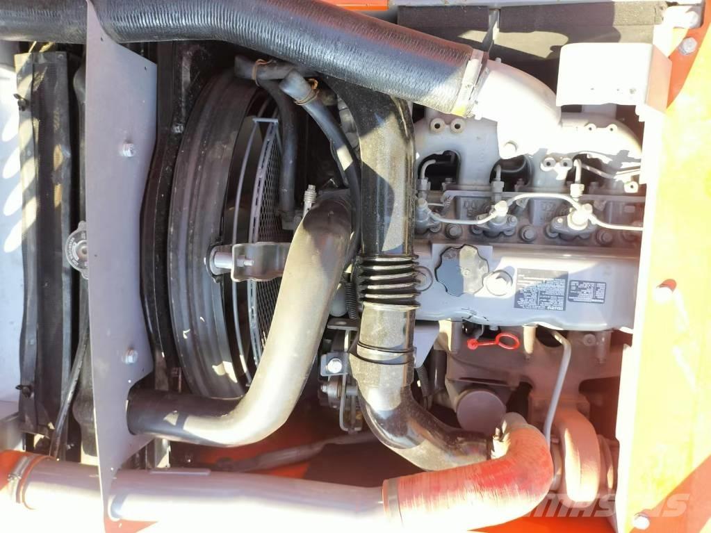Hitachi ZX 120 Гусеничні екскаватори