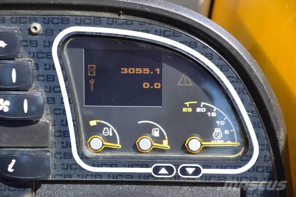 JCB 525-60 HiVIZ Телескопічні навантажувачі