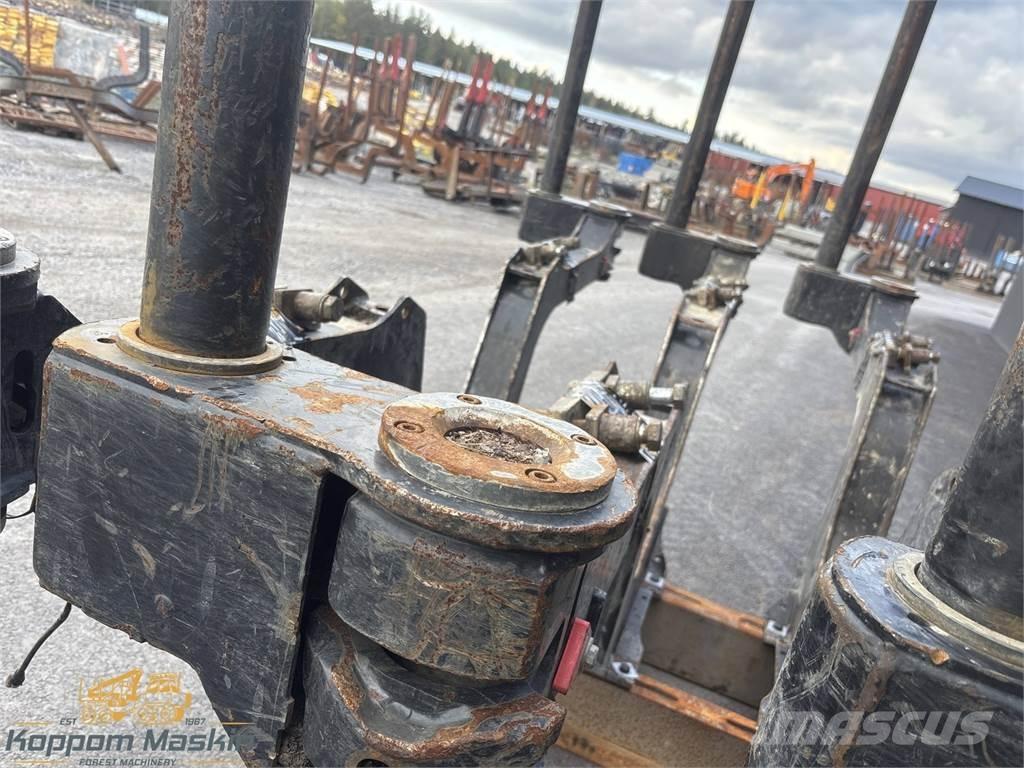 Komatsu 855 Інше обладнання
