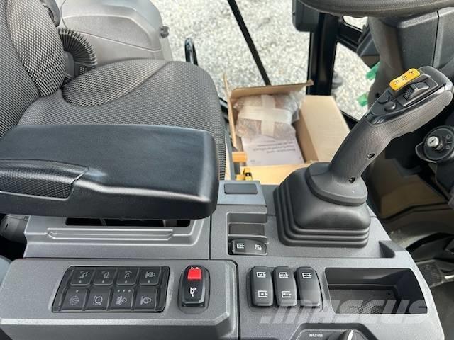 CAT 908 Фронтальні навантажувачі