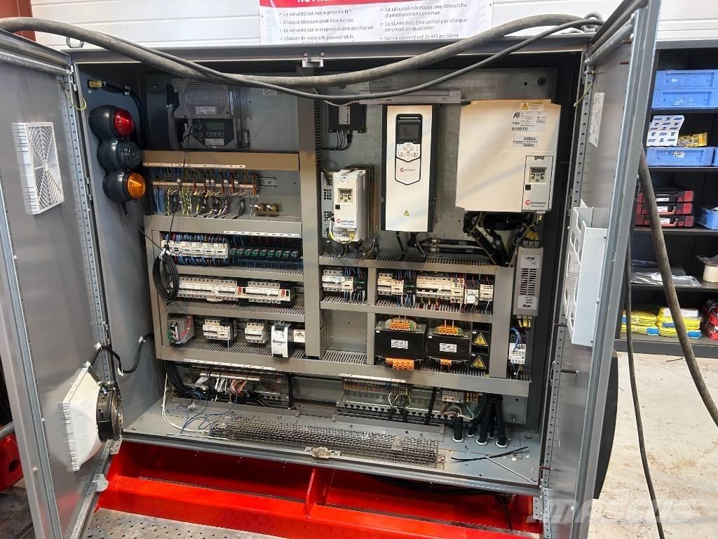 Potain MDT 219 J10 Баштові крани