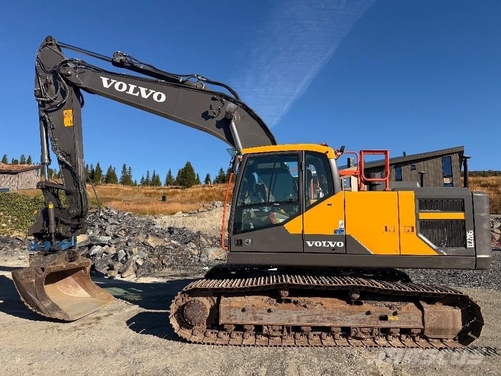 Volvo EC220EL Гусеничні екскаватори
