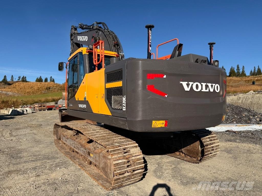 Volvo EC220EL Гусеничні екскаватори