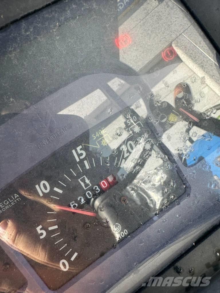 New Holland TN 70 Трактори