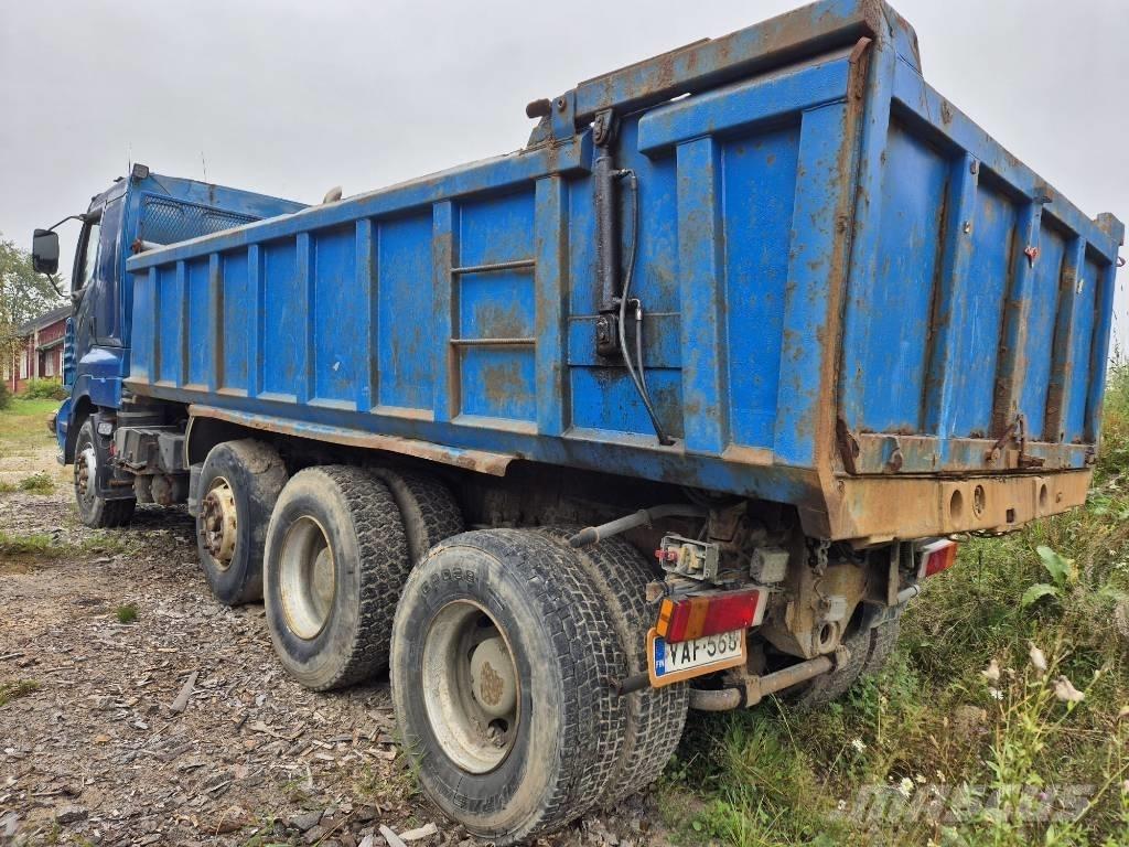 Sisu E14 Самоскиди