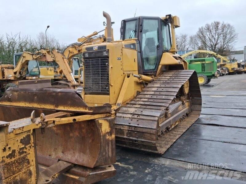 CAT D6N Гусеничні бульдозери