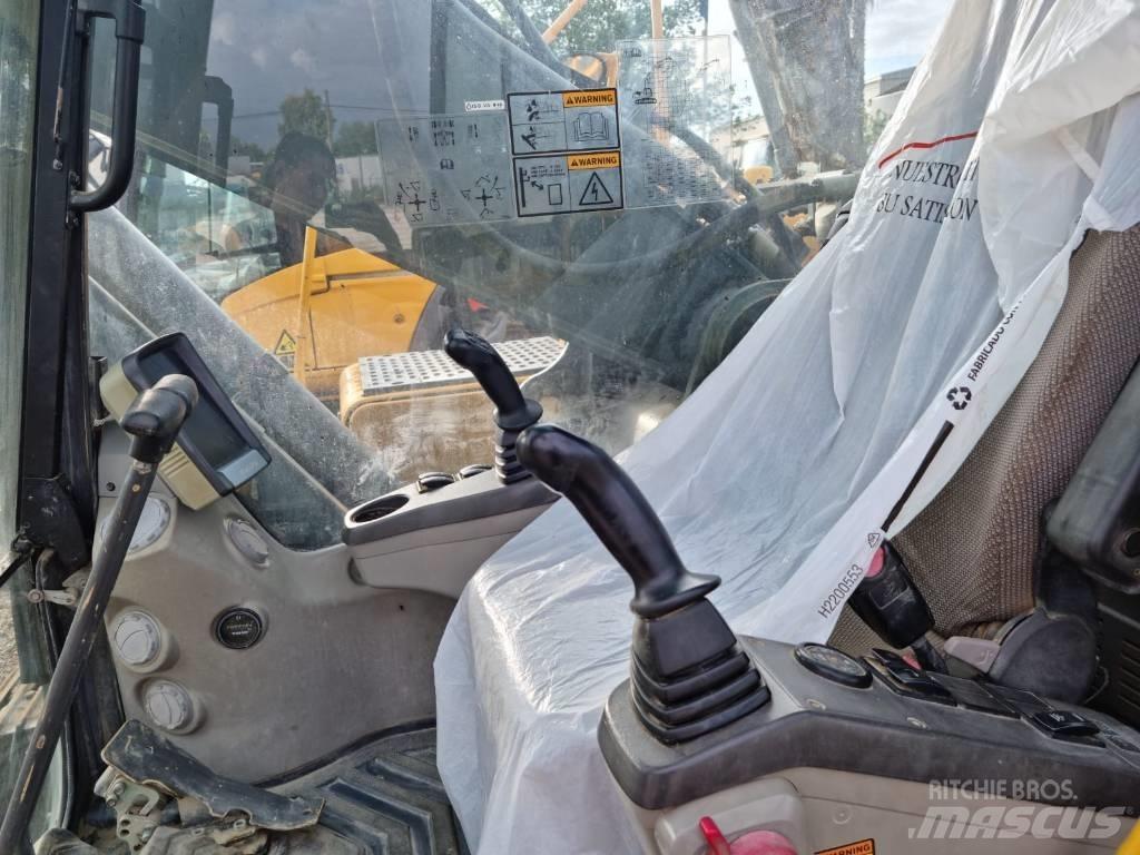 Volvo EC 240 C Гусеничні екскаватори