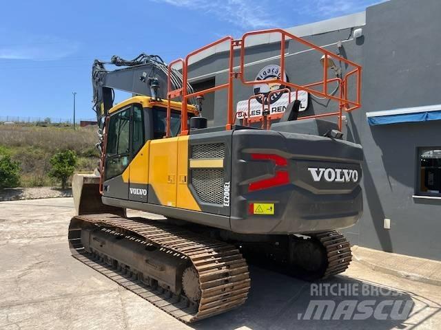 Volvo EC 200 E Гусеничні екскаватори
