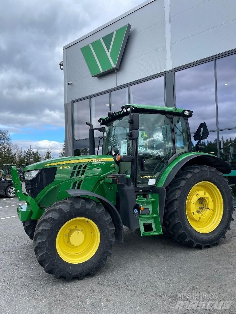 John Deere 6130R Трактори