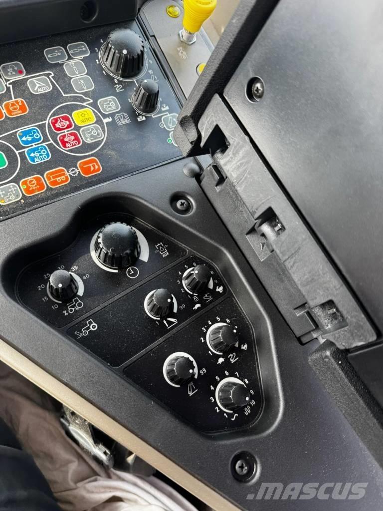 Case IH Puma 165 Трактори