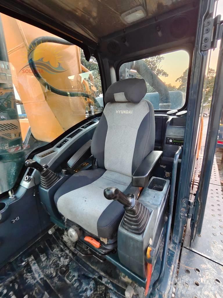Hyundai 520L-9VS Гусеничні екскаватори