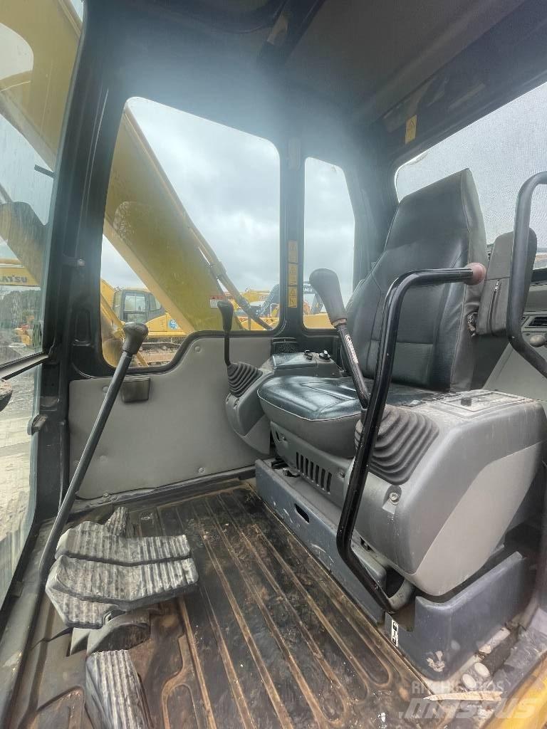Komatsu PC 60 Гусеничні екскаватори