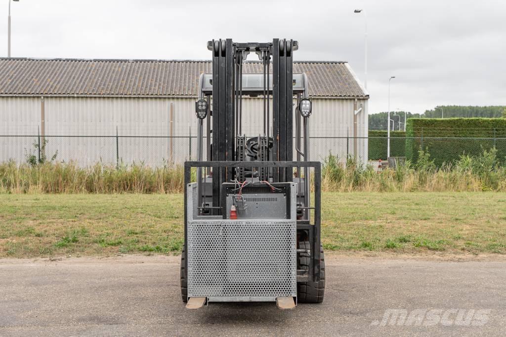 Manitou ME 435 Електронавантажувачі