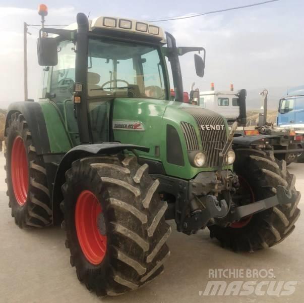Fendt 412 Vario Трактори