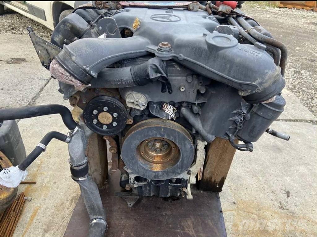 Mercedes-Benz V6 Двигуни