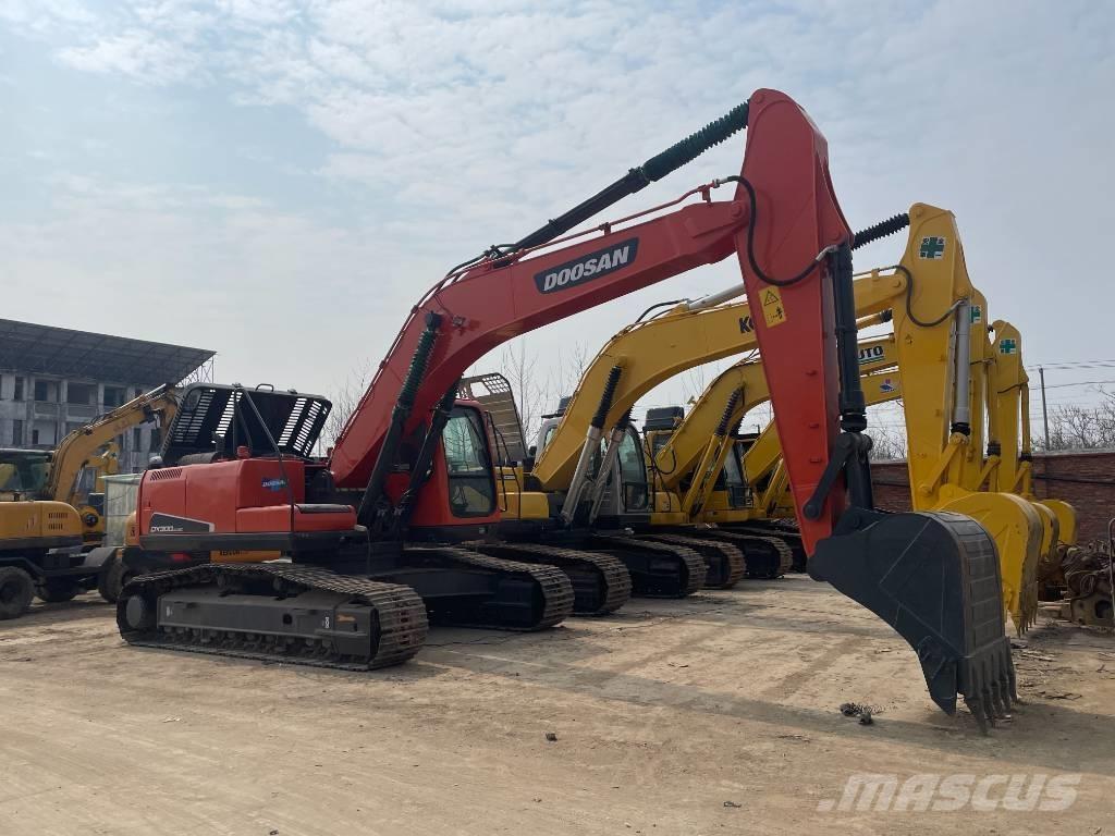 Doosan DX 300 Гусеничні екскаватори