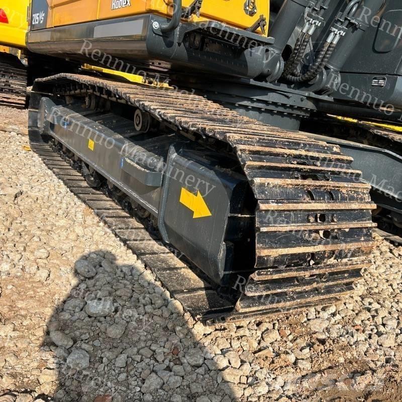 Hyundai 215 Гусеничні екскаватори
