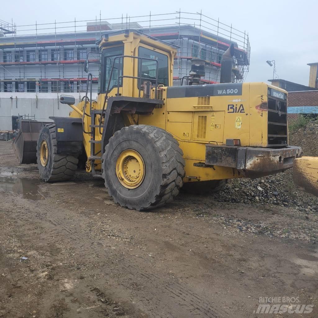 Komatsu WA500 Фронтальні навантажувачі
