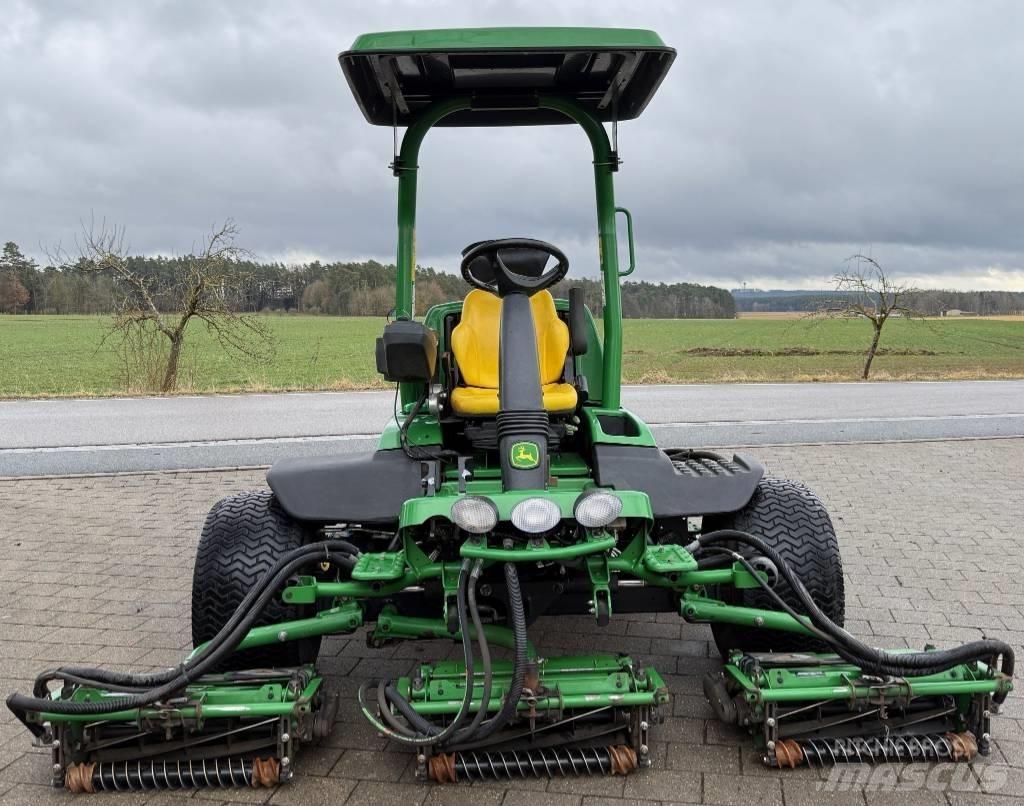 John Deere 8700 A Косарки фарватера