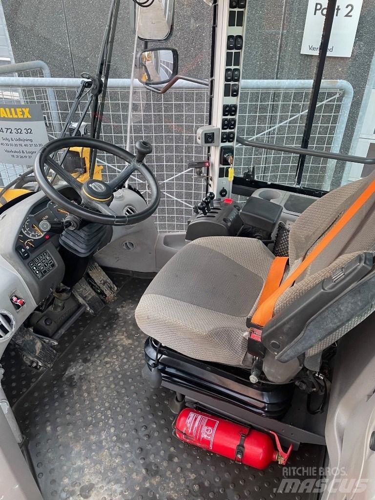 Volvo L60H Фронтальні навантажувачі