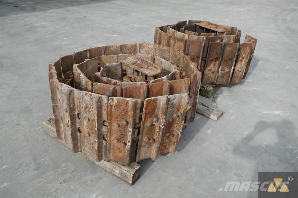 CAT D7R Trackgroup Шини