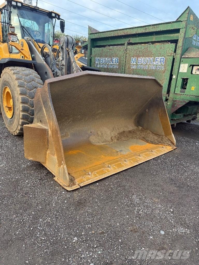 Volvo L 150 H Фронтальні навантажувачі