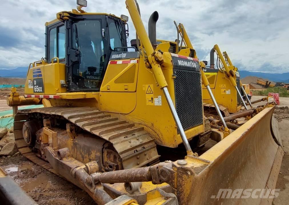 Komatsu D 65 EX-16 Гусеничні бульдозери