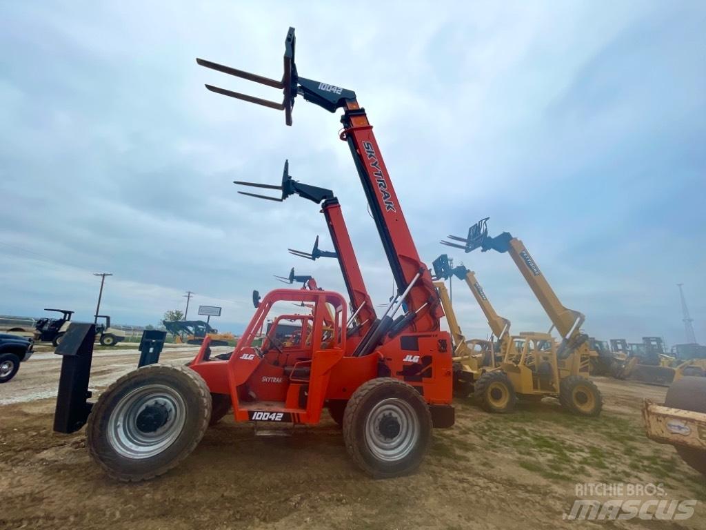 JLG 10042 Телескопічні навантажувачі