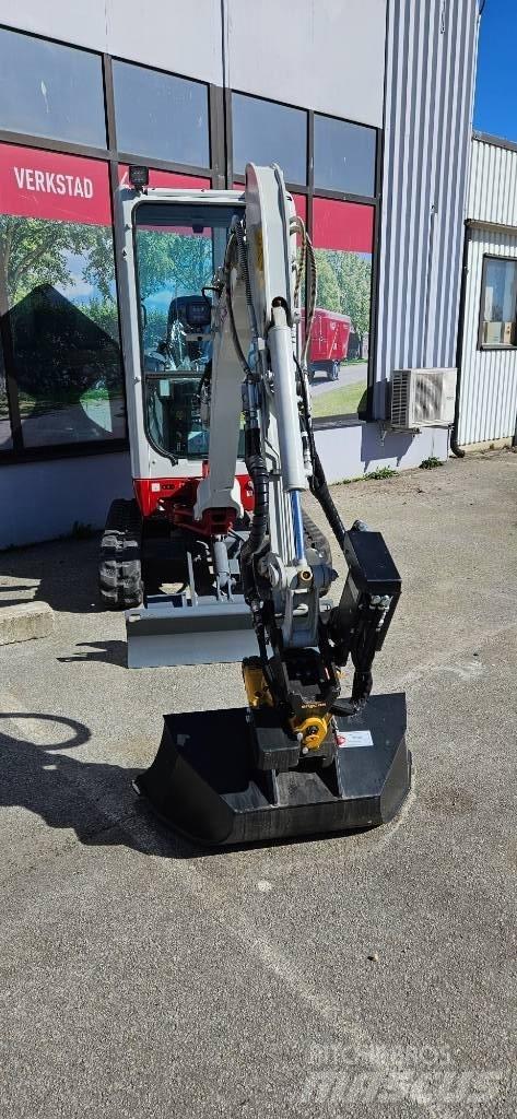 Takeuchi TB 320 Міні-екскаватори < 7т