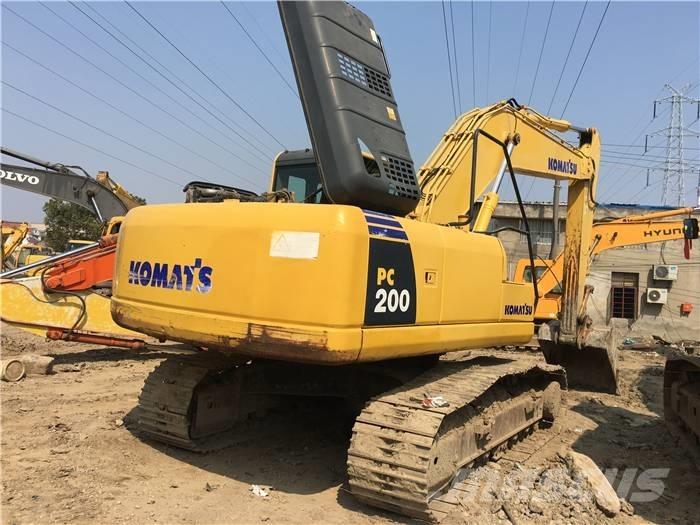 Komatsu PC 200-8 Гусеничні екскаватори