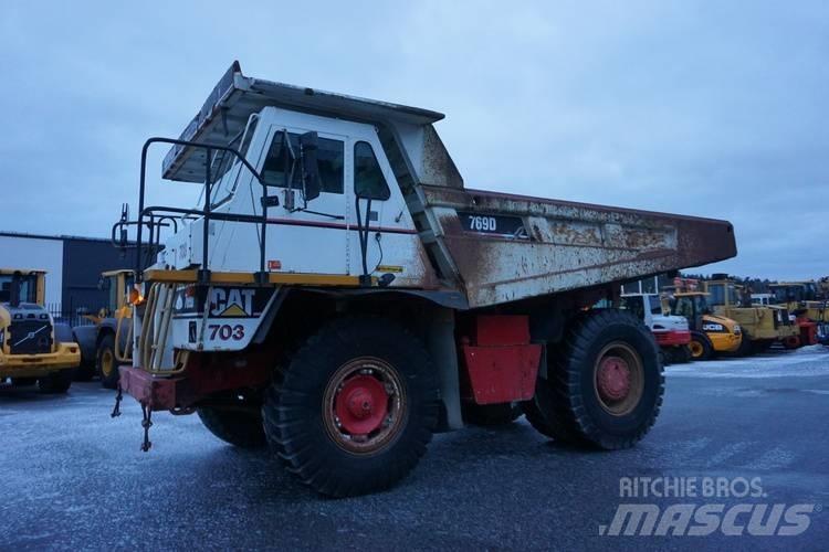 CAT 769 D Кар`єрні самоскиди