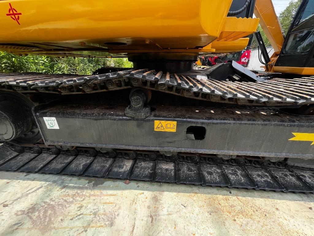 Komatsu PC 70 Гусеничні екскаватори