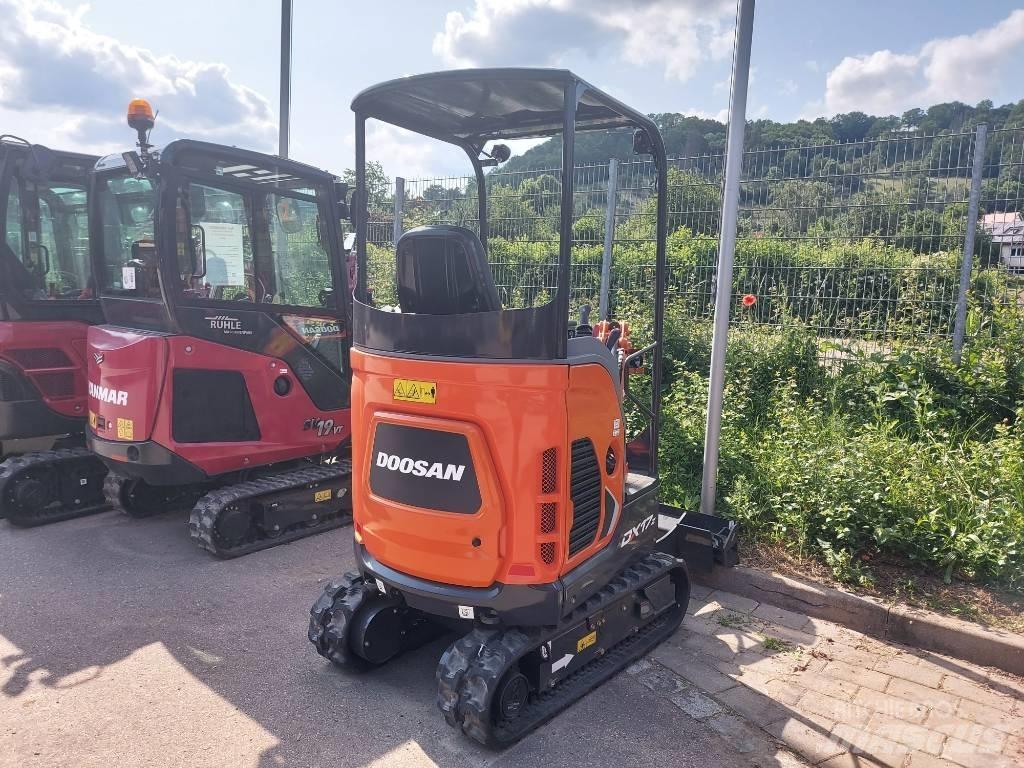 Develon DX 17 Z Міні-екскаватори < 7т