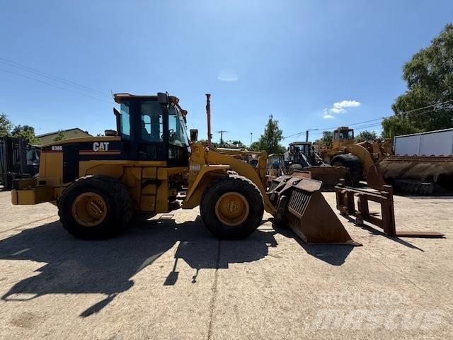 CAT 938 G Фронтальні навантажувачі