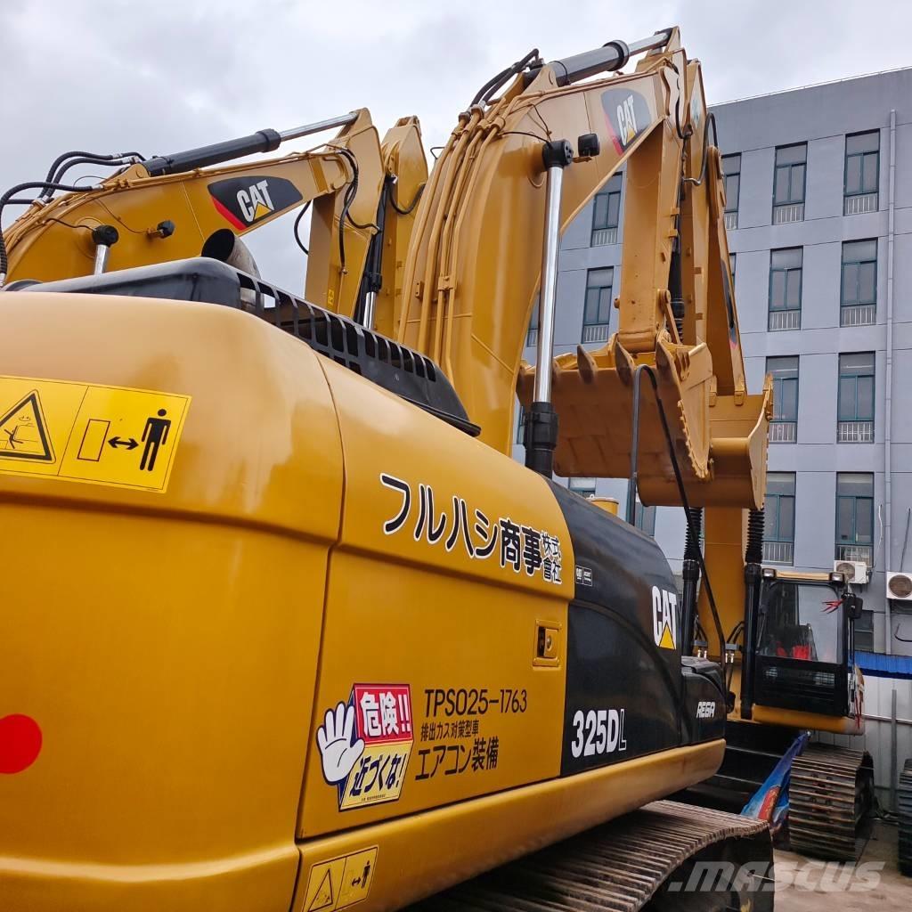 CAT 325 D Гусеничні екскаватори