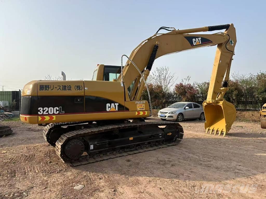 CAT 320 C L Гусеничні екскаватори