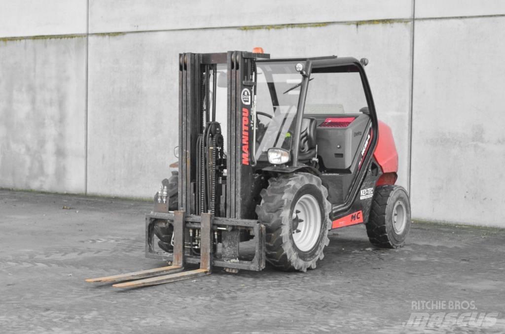 Manitou MC 25-4 Дизельні навантажувачі