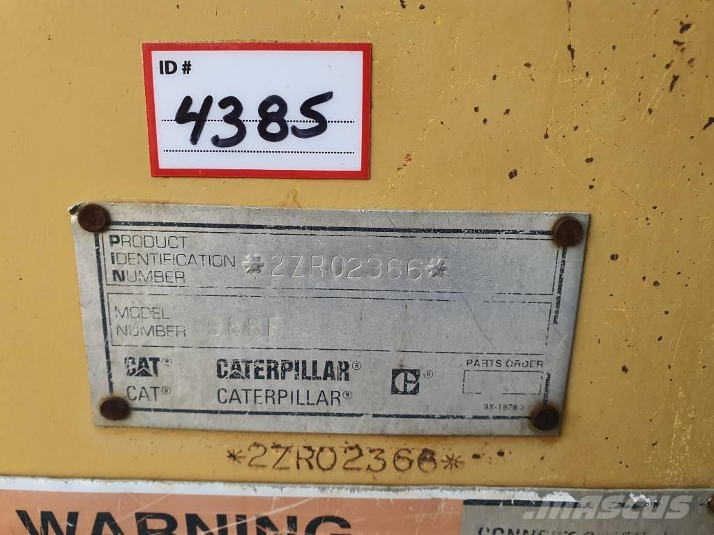 CAT 988 F II Фронтальні навантажувачі