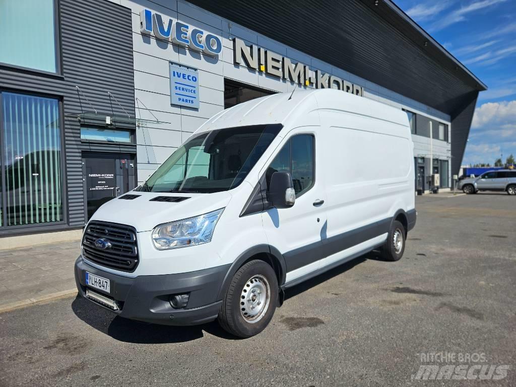 Ford Transit Панельні фургони