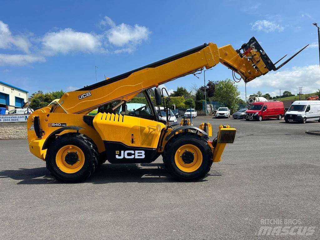 JCB 540-140 Sway / AC Телескопічні навантажувачі