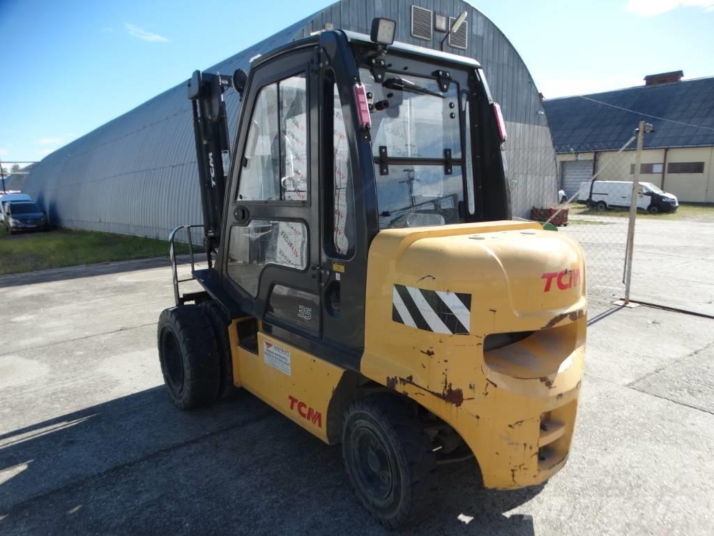 TCM FD35-E1 Дизельні навантажувачі