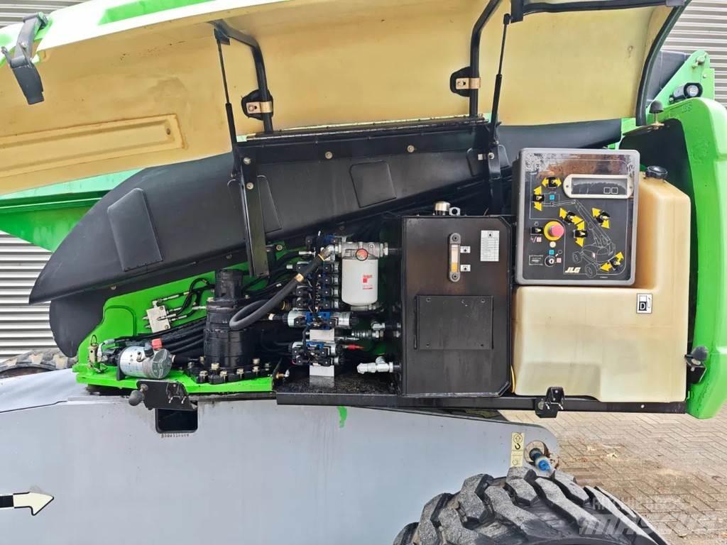 JLG 660 SJ Телескопічні підйомники