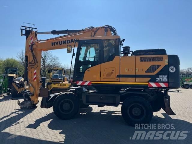 Hyundai HW 210 Колісні екскаватори