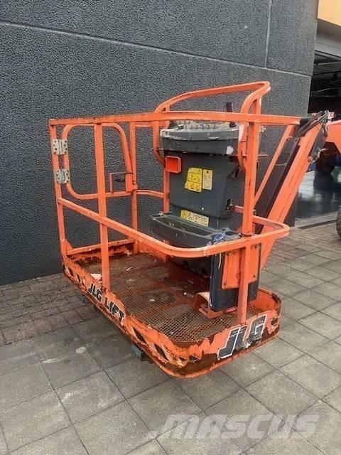 JLG M 450 AJ Колінчаті підйомники