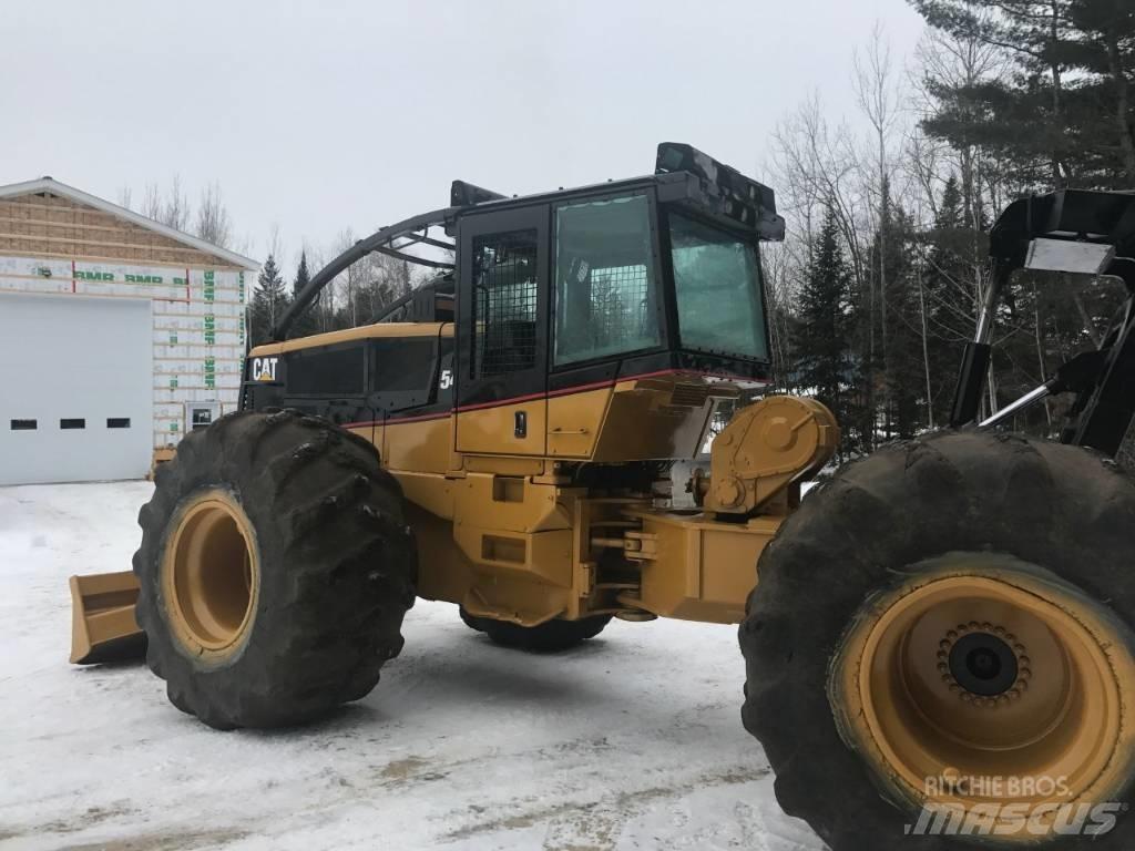 CAT 545 Трельовочні трактора