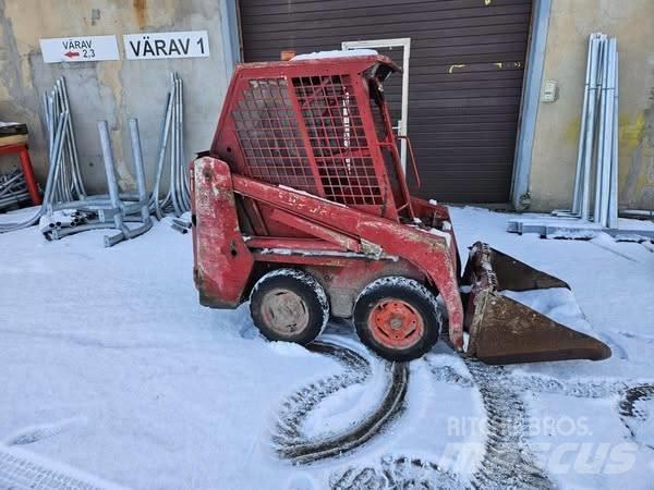 Bobcat 463 Міні-навантажувачі