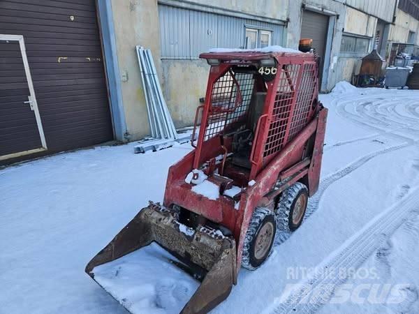 Bobcat 463 Міні-навантажувачі