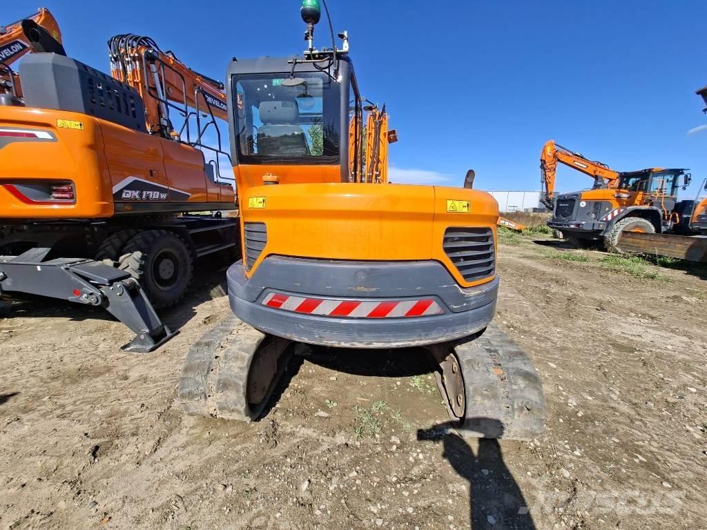 Doosan DX 85 R-3 Середні екскаватори 7т. - 12т.